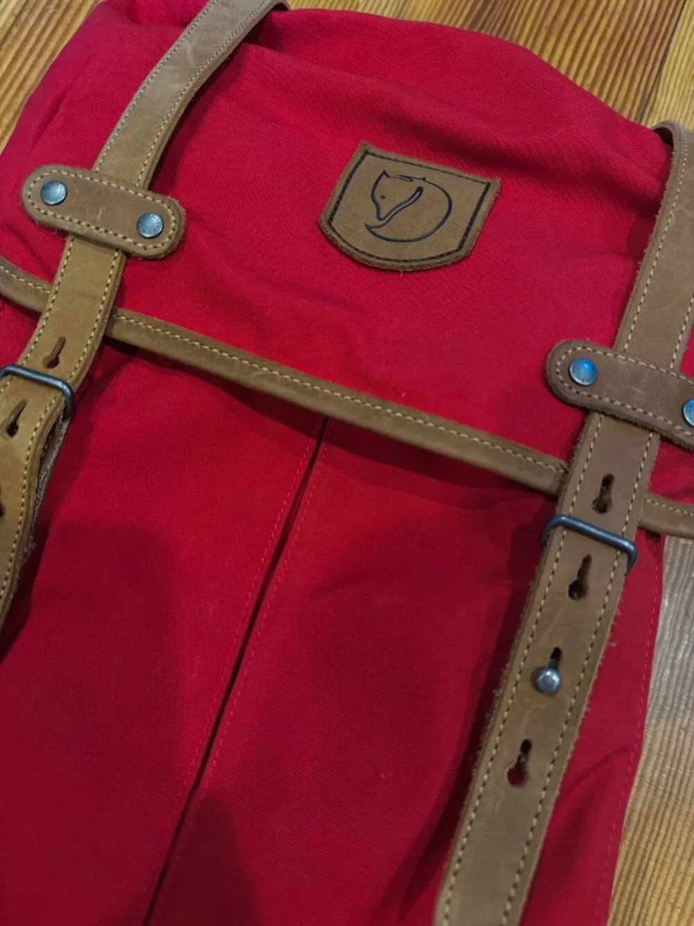 Fjallraven RUCKSACK  Red - Rare - excellent condition